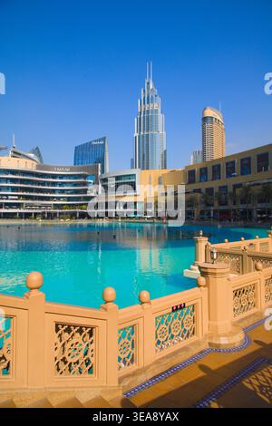 Emirati Arabi Uniti, Dubai, centro, Fontana di Dubai, skyline, Foto Stock