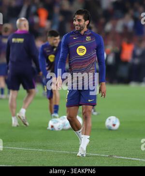 Sabadell, Barcellona, Spagna. 22 aprile 2026. Barcellona Spagna 22.04.2026 Ferran Torres (FC Barcelona) sorride durante la Liga EA Sports tra FC Barcelona e Celta al Camp Nou il 22 aprile 2026 a Barcellona. (Credit Image: © Xavi Urgeles/ZUMA Press Wire) SOLO PER USO EDITORIALE! Non per USO commerciale! Foto Stock