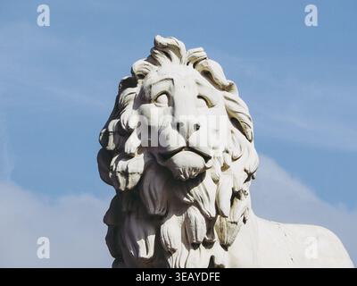 LONDON, Regno Unito - circa giugno 2018: Il South Bank Lion Foto Stock