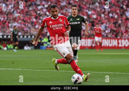 Lisbona, Portogallo. 25 aprile 2026. Vangelis Pavlidis della SL Benfica durante la partita Betclic della Liga Portugal tra SL Benfica e Moreirense FC giocata allo Sport Lisboa e Benfica Stadium il 25 aprile 2026 a Lisbona, Portogallo. (Foto di Pedro Reis/PRESSINPHOTO) credito: PRESSINPHOTO SPORTS AGENCY/Alamy Live News Foto Stock