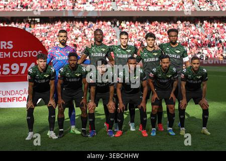 Lisbona, Portogallo. 25 aprile 2026. Moreirense durante la Liga Portugal Betclic match tra SL Benfica e Moreirense FC giocato allo Sport Lisboa e Benfica Stadium il 25 aprile 2026 a Lisbona, Portogallo. (Foto di Pedro Reis/PRESSINPHOTO) credito: PRESSINPHOTO SPORTS AGENCY/Alamy Live News Foto Stock