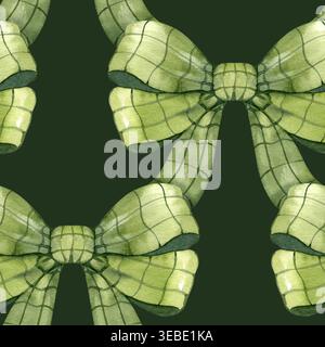 Acquerello disegnato a mano motivo senza cuciture di archi a quadri verdi. Questo modello natalizio presenta file ripetute di eleganti nastri verdi salvia con un Foto Stock