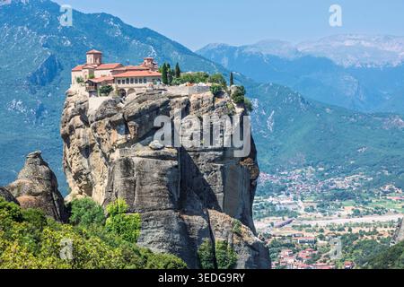 Meteora: Monastero della Santissima Trinità. Kalambaka, Grecia. Foto Stock