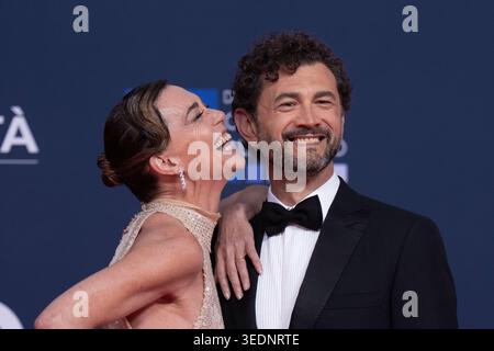 Roma, 6 maggio 2026 - Vinicio Marchioni e Milena Mancini partecipano al Red carpet del 74° David di Donatello, agli studi Cinecitta. Crediti: Luigi de Pompeis/Alamy Live News Foto Stock