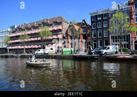 Canali di Amsterdam, Paesi Bassi, 23 aprile 2026. (CTK Photo/Vaclav Salek) Foto Stock