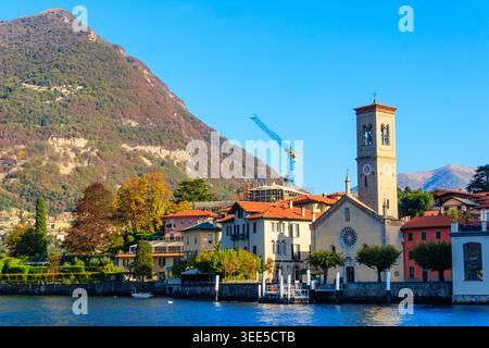 Vista panoramica della città di torno sul Lago di Como in Italia Foto Stock
