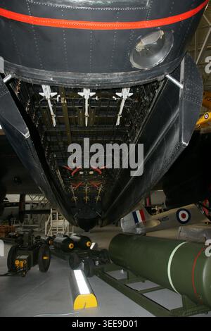 Avro Lancaster KB889, Lancaster Bomber all'Imperial War Museum di Duxford, Foto Stock
