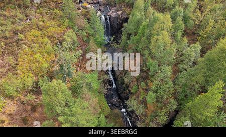 Cascate Vittoria Slattadale Wester Ross Scozia le cascate tumultuose del fiume Abhainn Garbhaigand in primavera Foto Stock