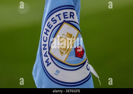 Manchester, Regno Unito. 13 maggio 2026. La bandiera d'angolo del Manchester City durante la partita di Premier League Manchester City vs Crystal Palace all'Etihad Stadium di Manchester, Regno Unito il 13 maggio 2026 (foto di Mark Cosgrove/News Images) a Manchester, Regno Unito il 5/13/2026. (Foto di Mark Cosgrove/News Images/Sipa USA) credito: SIPA USA/Alamy Live News Foto Stock