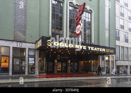 Oslo, Norvegia. Settembre 2021. La vista all'aperto del teatro di Oslo NYE nel centro della città Foto Stock