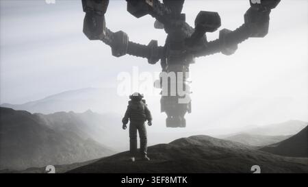 Astronauta su un altro pianeta con polvere e nebbia Foto Stock