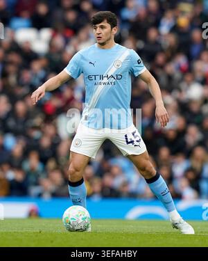 Manchester, Regno Unito. 13 maggio 2026. Abdukodir Khusanov del Manchester City durante la partita Manchester City vs Crystal Palace Premier League all'Etihad Stadium di Manchester. Il credito per immagini dovrebbe essere: Andrew Yates/Sportimage Credit: Sportimage Ltd/Alamy Live News Foto Stock