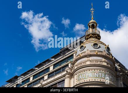 L'edificio Printemps Haussmann, Parigi, Francia Foto Stock