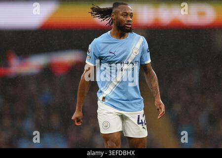 Manchester, Regno Unito. 13 maggio 2026. MANCHESTER, INGHILTERRA - 13 MAGGIO: Antoine Semenyo del Manchester City durante la partita di Premier League tra Manchester City e Crystal Palace all'Etihad Stadium il 13 maggio 2026 a Manchester, Inghilterra. (Foto di MB Media/MB Media) credito: MB Media Solutions/Alamy Live News Foto Stock