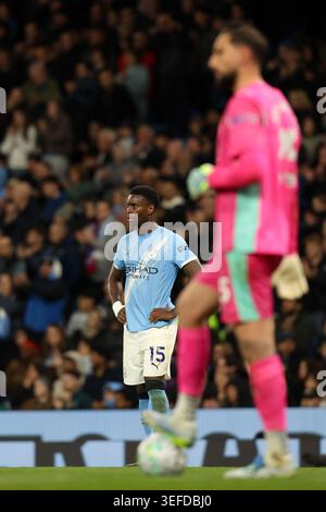 Manchester, Regno Unito. 13 maggio 2026. MANCHESTER, INGHILTERRA - 13 MAGGIO: Marc Guehi del Manchester City durante la partita di Premier League tra Manchester City e Crystal Palace all'Etihad Stadium il 13 maggio 2026 a Manchester, Inghilterra. (Foto di MB Media/MB Media) credito: MB Media Solutions/Alamy Live News Foto Stock