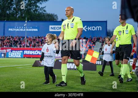 Szymon Marciniak visto durante PKO BP Ekstraklasa - partita 31 stagione 25/26 partita tra squadre di Rakow Czestochowa e Jagiellonia Bialystok (Kazimier Foto Stock