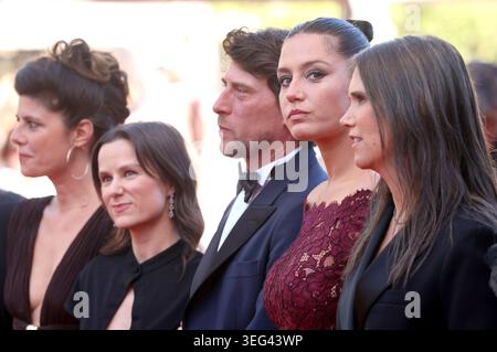 Sara-Jeanne Drillaud, Mathilde Roehrich, Hugo Selignac, Adele ...