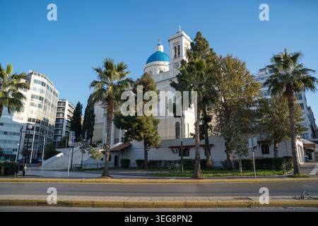 La Cattedrale metropolitana di Atene, conosciuta anche come la Cattedrale dell'Annunciazione, è un importante punto di riferimento situato ad Atene, in Grecia, con un Foto Stock