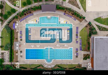 SOLO PER USO EDITORIALE: Una fotografia aerea del natatorium della Louisiana State University di Baton Rouge, Louisiana, scattata dall'alto a reve ⚠️ Foto Stock