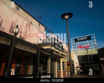 Vista esterna del ristorante New York Bar and Grill nel centro commerciale Westfield Marion nell'Australia meridionale, Australia. Foto Stock