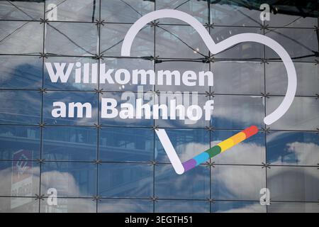 Der Berliner Hauptbahnhof a Berlino, 20.05.2026. Berlin Deutschland *** stazione centrale di Berlino, 20 05 2026 Berlino Germania Copyright: XYonaxE Foto Stock