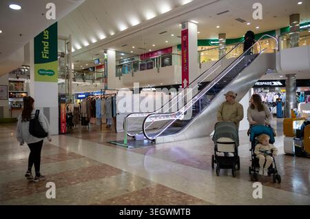 La rigenerazione dell'Harlow Town Centre dopo la loro offerta per un finanziamento del Town's Fund, creato dal governo britannico, per un valore massimo di 25 milioni di sterline. Foto Stock