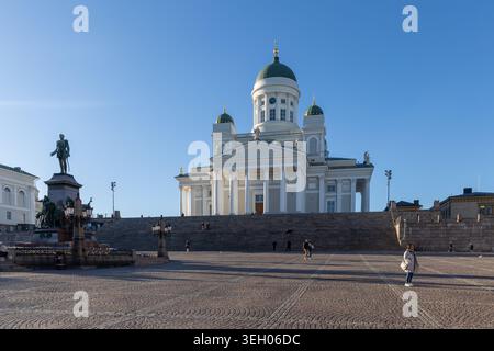 La cattedrale di Helsinki (in finlandese Helsingin tuomiokirkko) è la cattedrale della diocesi di Helsinki e uno dei più grandi monumenti di Helsinki. Foto Stock