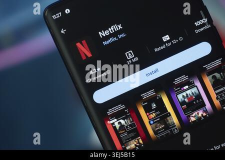 Dhaka, Bangladesh 07 dic 2025: Netflix streaming service Logotype Foto Stock