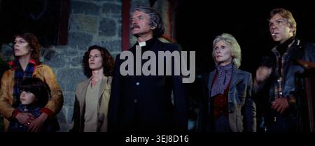 Jamie Lee Curtis, Hal Holbrook, Janet Leigh, Tom Atkins, Nancy Kyes, e Ty Mitchell The Fog (1980) *Filmstill - solo per uso editoriale* CAP/RFS Image su Foto Stock