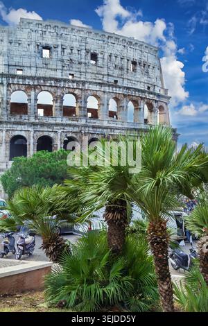 Colosseo, Roma, Italia Foto Stock