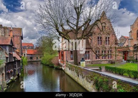Vista sul canale di Bruges, Belgio Foto Stock