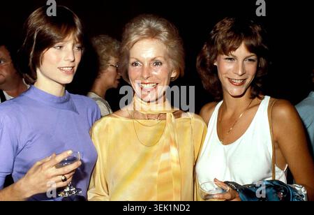 **FOTO FILE** Kelly Curtis è morta. Kelly Curtis, Janet Leigh e Jamie Lee Curtis crediti: Ralph Dominguez/MediaPunch Foto Stock