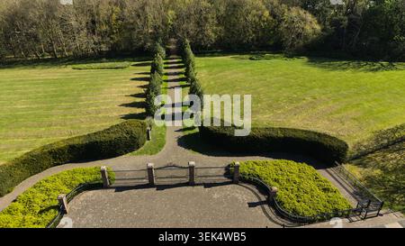 Villaggio aereo di Grappenhall nel Borough di Warrington nel Cheshire. Grappenhall Heys nella foto Foto Stock