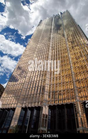 La Royal Bank Plaza funge da quartier generale della Royal Bank of Canada (RBC) a Toronto, Ontario, Canada. Foto Stock