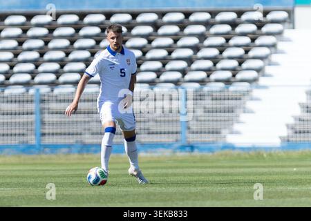 31 maggio 2026. Lisbona, Portogallo. Serbia e Vojvodina centrocampista NJEGOS PETROVIC (5) in azione durante l'amichevole internazionale tra Capo Verde e Serbia Credit: Alexandre de Sousa/Alamy Live News Foto Stock