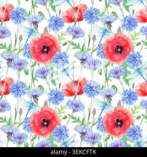 Motivo floreale ad acquerello senza cuciture con papaveri rossi, fiori di mais blu e libellule su sfondo bianco. Delicato design a prato botanico per il tessuto Foto Stock