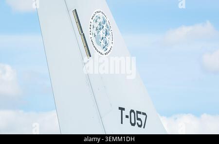 RNLAF Airbus A330 MRTT arriva a RAF Fairford per RIAT 2025. Credit JTW Aviation Images / Alamy. Foto Stock