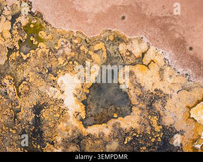Vista aerea astratta di modelli minerari geotermici Foto Stock