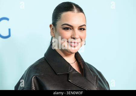 LOS ANGELES, CALIFORNIA, USA - 06 GIUGNO: Isabella Gomez arriva all'evento ufficiale Emmy FYC (for Your Consideration) di Apple TV+'s, tenutosi presso il DGA Theater Complex presso la Directors Guild of America il 6 giugno 2026 a Los Angeles, California, Stati Uniti. (Foto di Xavier Collin/Image Press Agency) Foto Stock