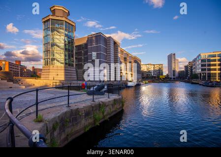 Royal Armouries e Leeds Dock, Leeds, West Yorkshire, Leeds, Inghilterra, REGNO UNITO Foto Stock