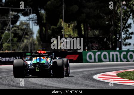 Barcellona, Spagna. 12 giugno 2026. Arvid Lindblad (GBR) Racing Bulls Formula One Team VCARB 03. 12.06.2026. Formula 1 World Championship, Rd 7, Barcelona-Catalunya Grand Prix, Barcellona, Spagna, giornata di pratica. Crediti: James Moy/Alamy Live News Foto Stock