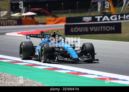 Barcellona, Spagna. 12 giugno 2026. Carlos Sainz della Williams Racing in pista durante le prove in vista del Gran Premio di F1 di Catalunya sul circuito di Montemelo il 12 giugno 2026 a Barcellona, Spagna. Crediti: Marco Canoniero/Alamy Live News Foto Stock
