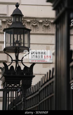 Downing Street, Westminster, London Whitehall Foto Stock