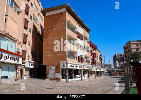 Edificio di appartamenti mondern nel centro storico di al Balad a Taif in Arabia Saudita Foto Stock