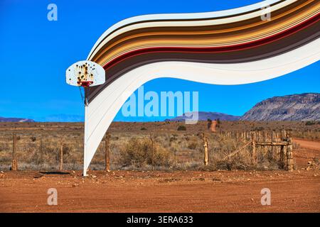 Basket Hoop Pixel Stretch Art nel deserto dell'Arizona con Mount Trumbull Landscape Foto Stock