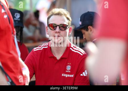 Monaco, Germania. 22 giugno 2026. Rokas Jokubaitis (FC Bayern Basketball, #31), GER, FC Bayern Basketball, Saisonabschluss fan-Fest, Saison 2025/2026, 22.06.2026, foto: Eibner-Pressefoto/Jenni Maul credito: dpa/Alamy Live News Foto Stock
