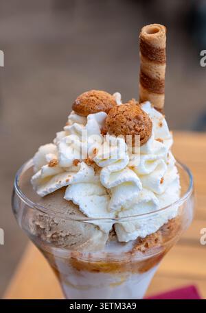 Gelato italiano macaroon, Monteriggioni, Toscana, Italia. Foto Stock
