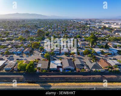 Vista aerea delle residenze storiche nel centro di Newark, California CA, Stati Uniti. Foto Stock