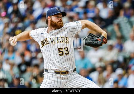 Milwaukee, Stati Uniti. 28 giugno 2026. Il lanciatore titolare dei Milwaukee Brewers Brandon Woodruff lanciò nel primo inning della partita MLB tra i Chicago Cubs e i Milwaukee Brewers all'American Family Field di Milwaukee, Wisconsin, domenica 28 giugno 2026. Foto di Tannen Maury/UPI credito: UPI/Alamy Live News Foto Stock