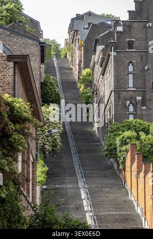 Scalinata ripida della Montagne de Bueren a Liegi, Liegi, provincia di Liegi, Belgio Foto Stock